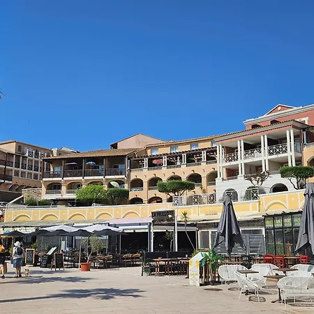 Superbe T2 Entre Et Nature * Saint-Raphael (Var)
